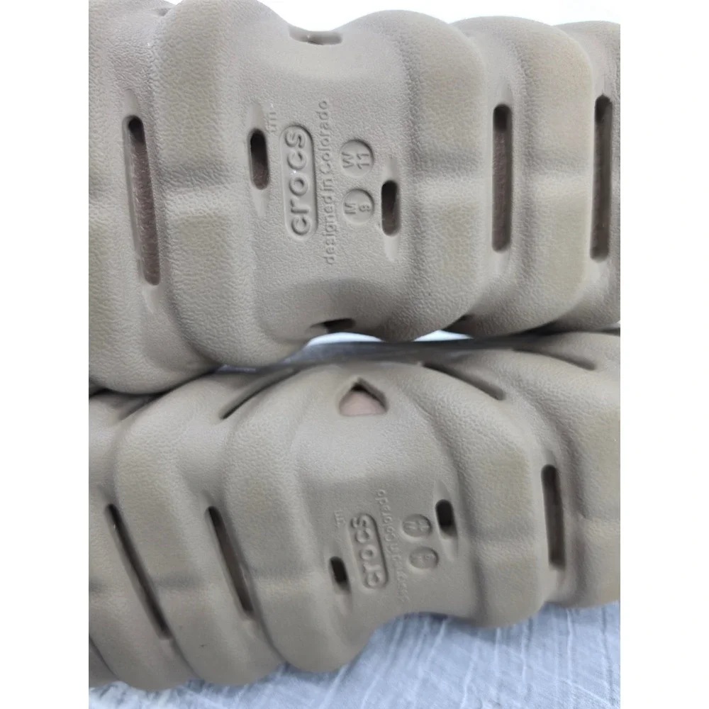 Crocs Echo Slide Khaki Tan Sandal Mens 9 Womens 11 208170-260 Comfort Mule